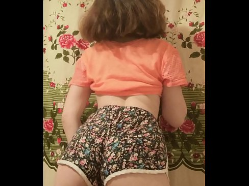 ❤️ Тачаангуй залуу бяцхан хүүхэн камер дээр шорт тайлж байна Шударга гэдсээр видео mn.porngifmag-com.ru